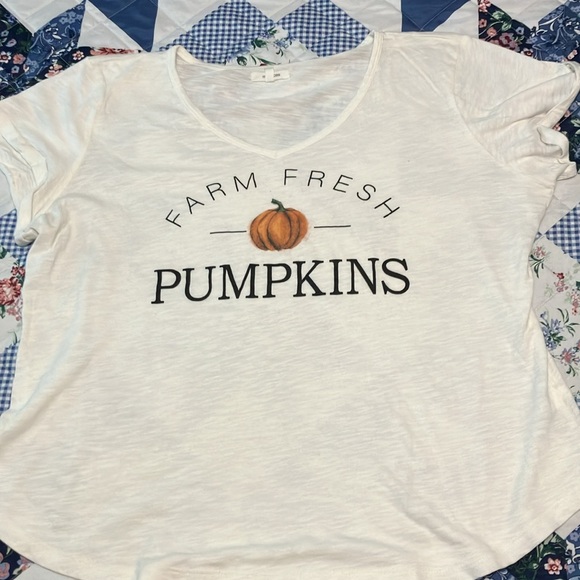 Maurice’s Fall Top - Picture 2 of 6